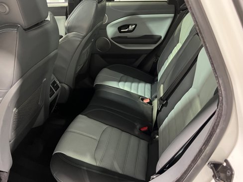 Used 2017 Land Rover Range Rover Evoque HSE Dynamic image 40