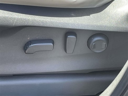 Used 2019 Subaru Ascent Limited image 18