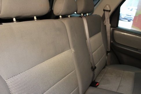Used 2007 Ford Escape XLT image 9