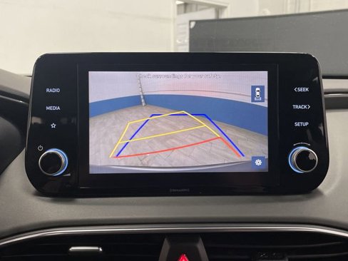 Used 2022 Hyundai Santa Fe SEL image 9