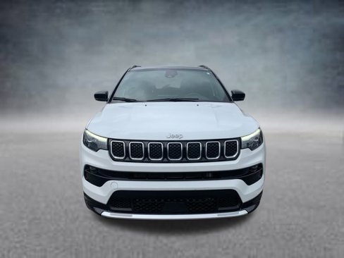 Used 2023 Jeep Compass Limited w/ Elite Group image 8