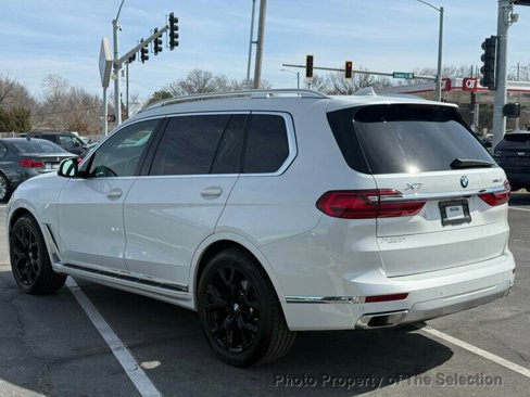 Used 2021 BMW X7 xDrive40i image 12