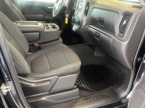 Used 2020 Chevrolet Silverado 1500 Custom w/ Custom Value Package image 24