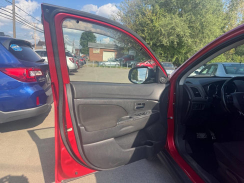 Used 2017 Mitsubishi Outlander Sport LE image 11
