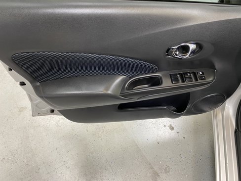 Used 2016 Nissan Versa Note SV image 20