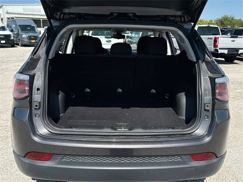 Used 2018 Jeep Compass Sport image 22