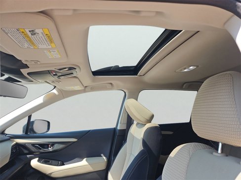 Used 2024 Subaru Outback Premium image 15