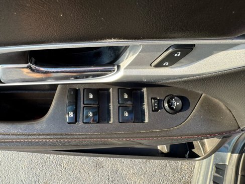 Used 2013 GMC Terrain SLE image 10