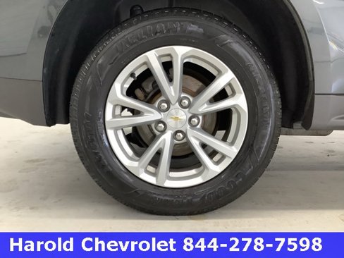 Used 2017 Chevrolet Equinox LT w/ Convenience Package image 7