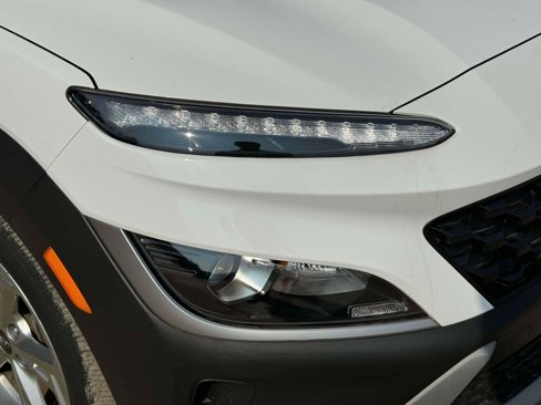 Used 2023 Hyundai Kona SEL image 8