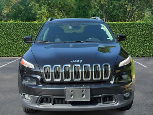 Used 2015 Jeep Cherokee Latitude w/ Safety Group image 7