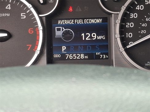 Used 2015 Toyota Tundra SR5 w/ SR5 Upgrade Package image 20