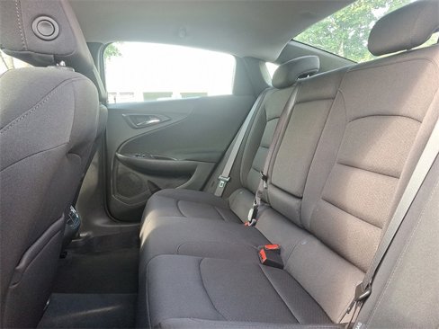 Used 2022 Chevrolet Malibu LT image 10