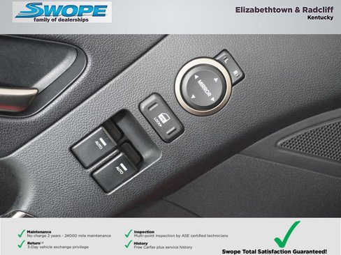 Used 2013 Hyundai Genesis 2.0T image 14