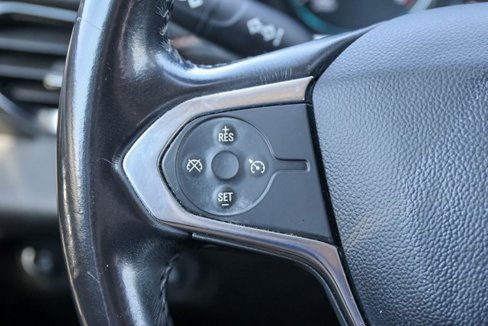 Used 2018 Chevrolet Traverse LT image 33