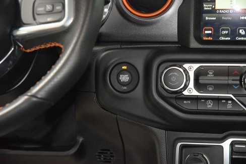 Used 2023 Jeep Gladiator Mojave w/ LED Lighting Group image 31