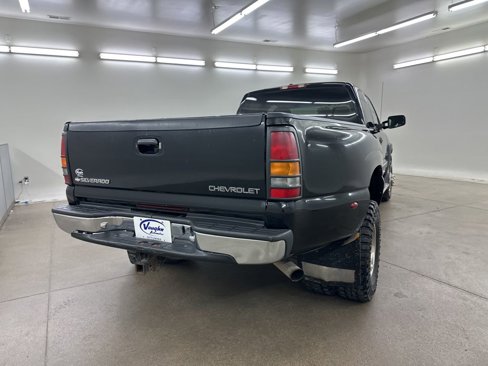 Used 2001 Chevrolet Silverado 3500 LT image 12