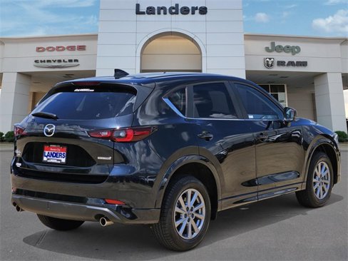 Used 2024 MAZDA CX-5 AWD 2.5 S w/ Select Package image 4