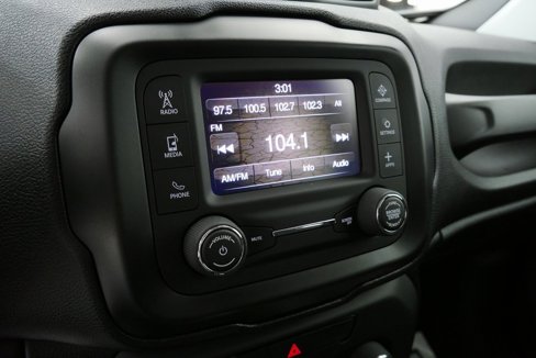 Used 2018 Jeep Renegade Sport w/ Power & Air Group image 29