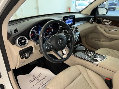 Used 2017 Mercedes-Benz GLC 300 4MATIC w/ Premium 1 Package image 28