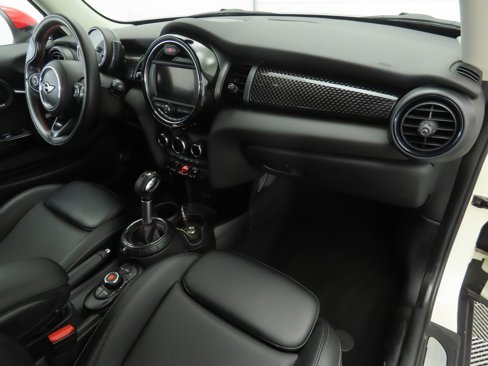 Used 2017 MINI Cooper S image 16