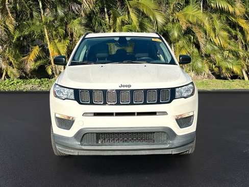 Used 2018 Jeep Compass Sport w/ Tech Group image 2
