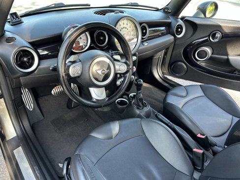 Used 2010 MINI Cooper S image 9
