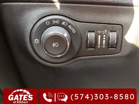 Used 2018 Jeep Compass Latitude w/ Popular Equipment Group image 25