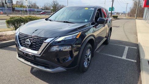 Certified 2023 Nissan Rogue S image 24