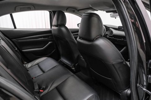 Used 2021 MAZDA MAZDA3 s image 39