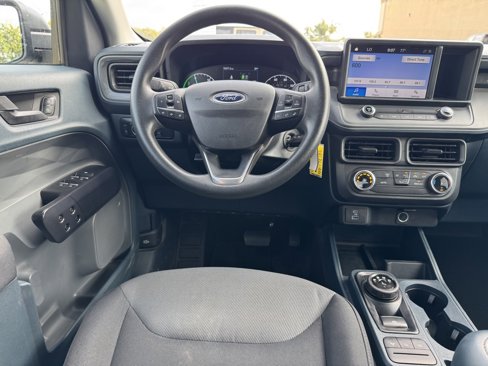 Used 2023 Ford Maverick XL image 8