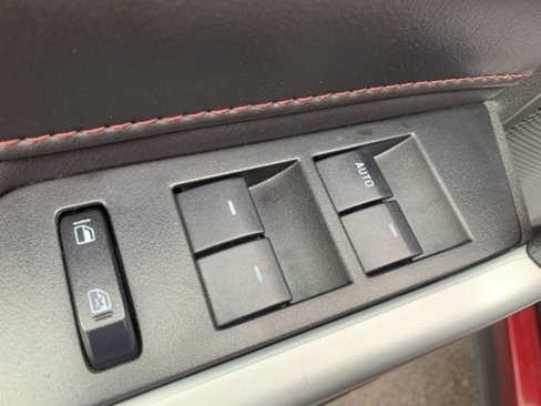 Used 2014 Ford Edge Limited image 17