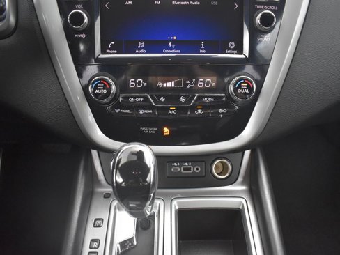 Used 2020 Nissan Murano SV image 10