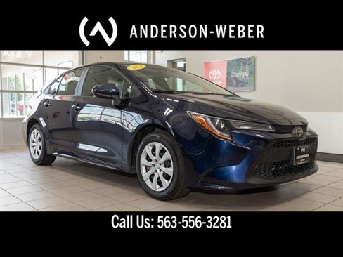 Used 2022 Toyota Corolla LE image 1