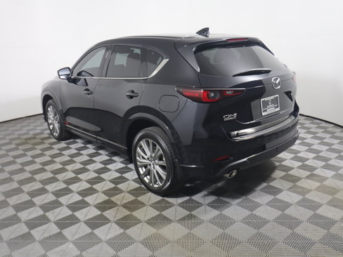Used 2023 MAZDA CX-5 Signature image 3