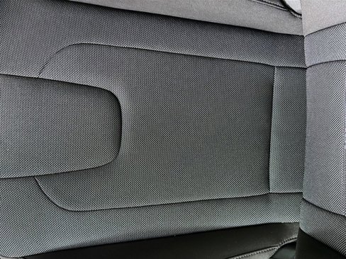 Certified 2025 Hyundai Elantra SE image 19