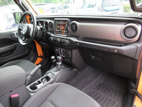 Used 2021 Jeep Wrangler Unlimited Sport image 11