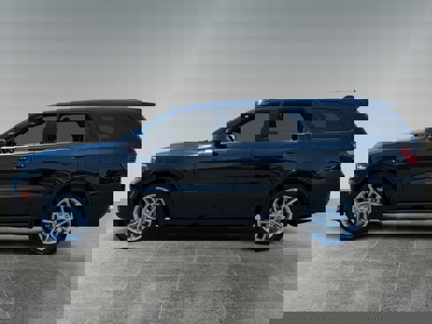 Used 2023 Dodge Durango GT image 2