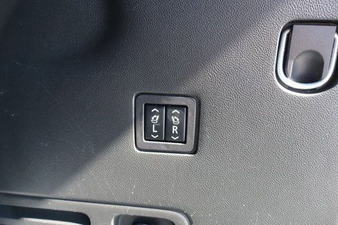 Used 2019 Chevrolet Traverse High Country w/ LPO, Floor Liner Package image 12
