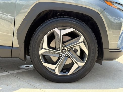 Used 2023 Hyundai Tucson Limited image 7