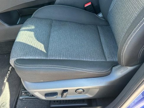 Used 2023 Nissan Rogue SV image 16