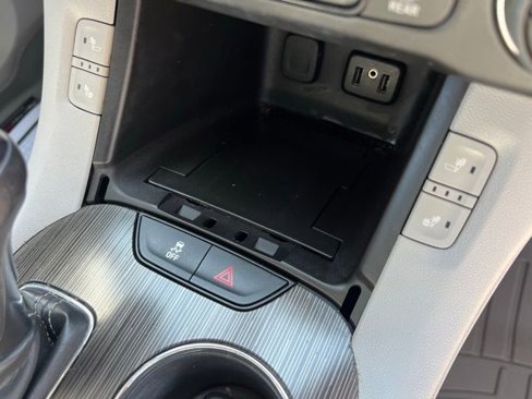 Used 2018 GMC Acadia SLT image 14