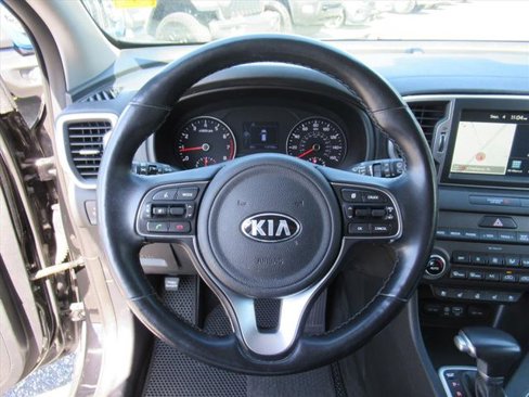 Used 2017 Kia Sportage EX w/ EX Technology Package image 17