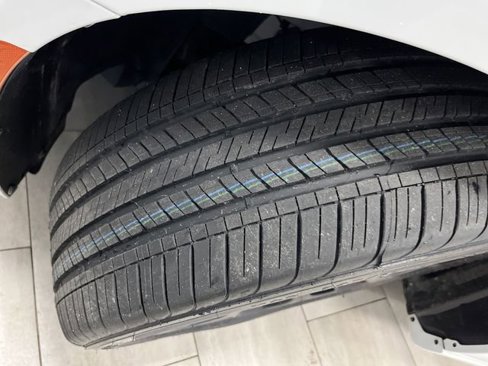 Used 2019 Chrysler 300 S image 35