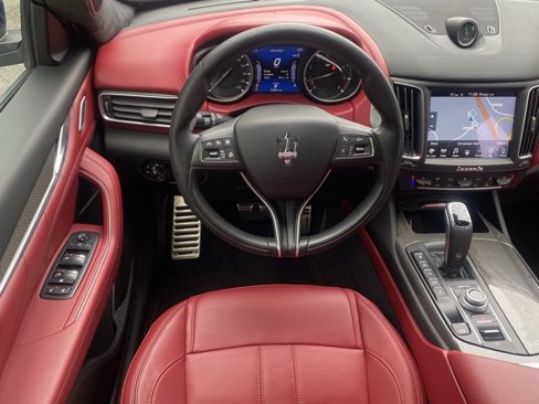 Used 2019 Maserati Levante GTS image 49
