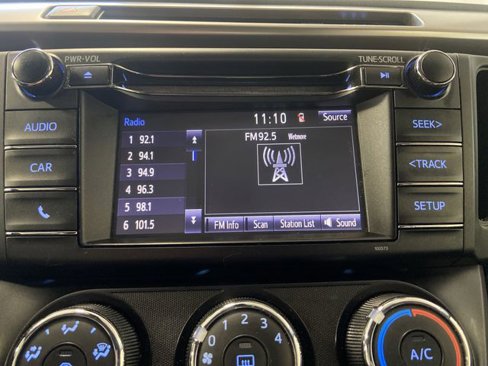 Used 2018 Toyota RAV4 LE image 16