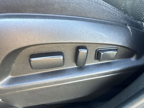 Used 2016 Chevrolet Equinox LT w/ Convenience Package image 14