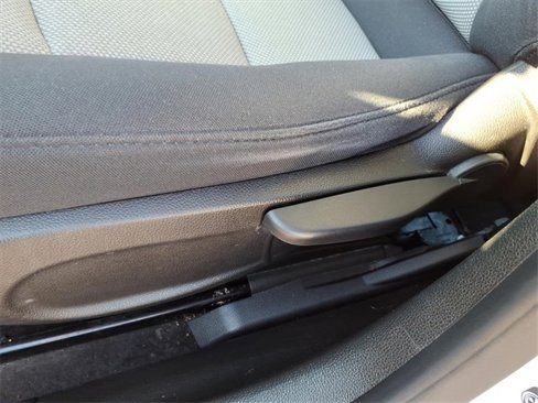 Used 2014 Chevrolet Cruze LS image 22