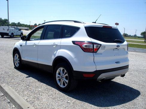 Used 2018 Ford Escape SE image 6