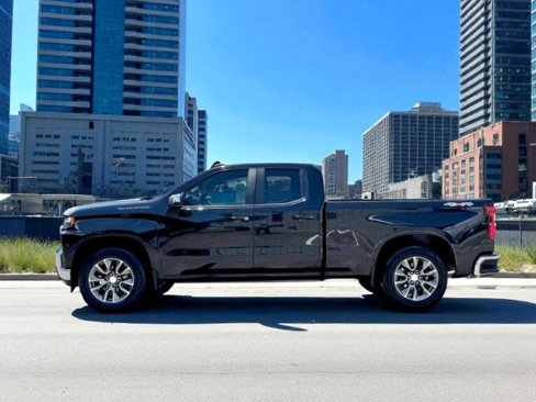 Used 2020 Chevrolet Silverado 1500 LT w/ Trailering Package image 6